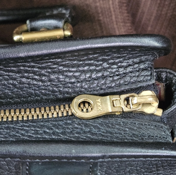 Vintage Dooney and Bourke AWL Double Buckle Satchel - Black - Picture 9 of 16